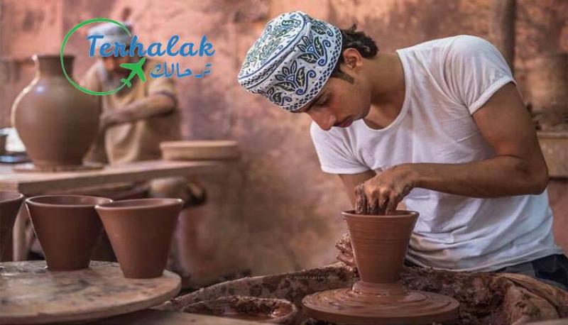صناعة الفخار في سلطنة عمان .. انتعاش حرفة أصيلة منذ أكثر من 500 سنة